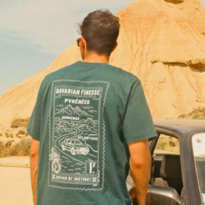 T-SHIRT Driven By Instinct